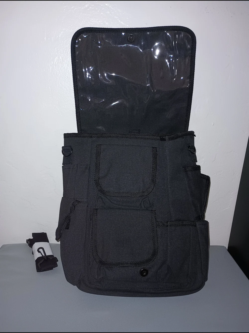 Bella Russo Canvas Messenger Bag